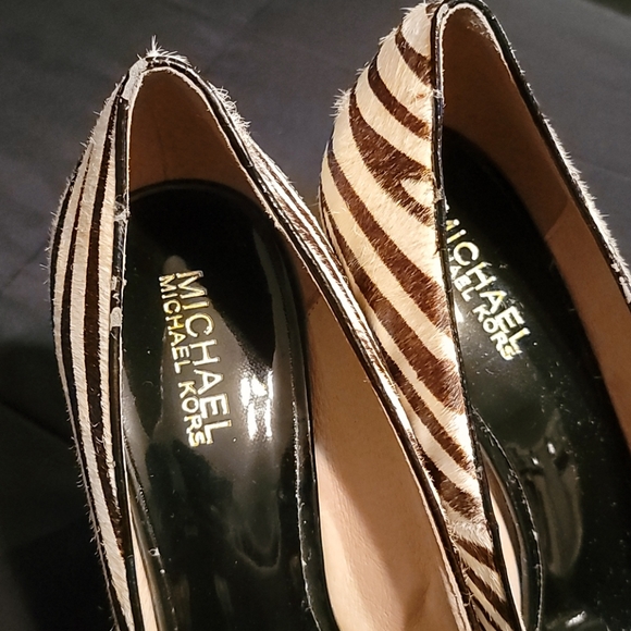Michael Kors Zebra Print Pumps - Picture 5 of 9